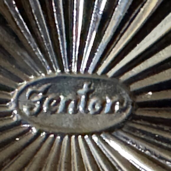 Vintage Fenton Amythyst Poppy Floral Scalloped Edge Candy Dish Trinket Dish - Picture 5 of 6